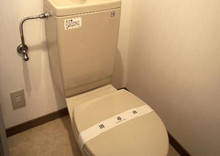 【トイレ】　清潔なトイレ

